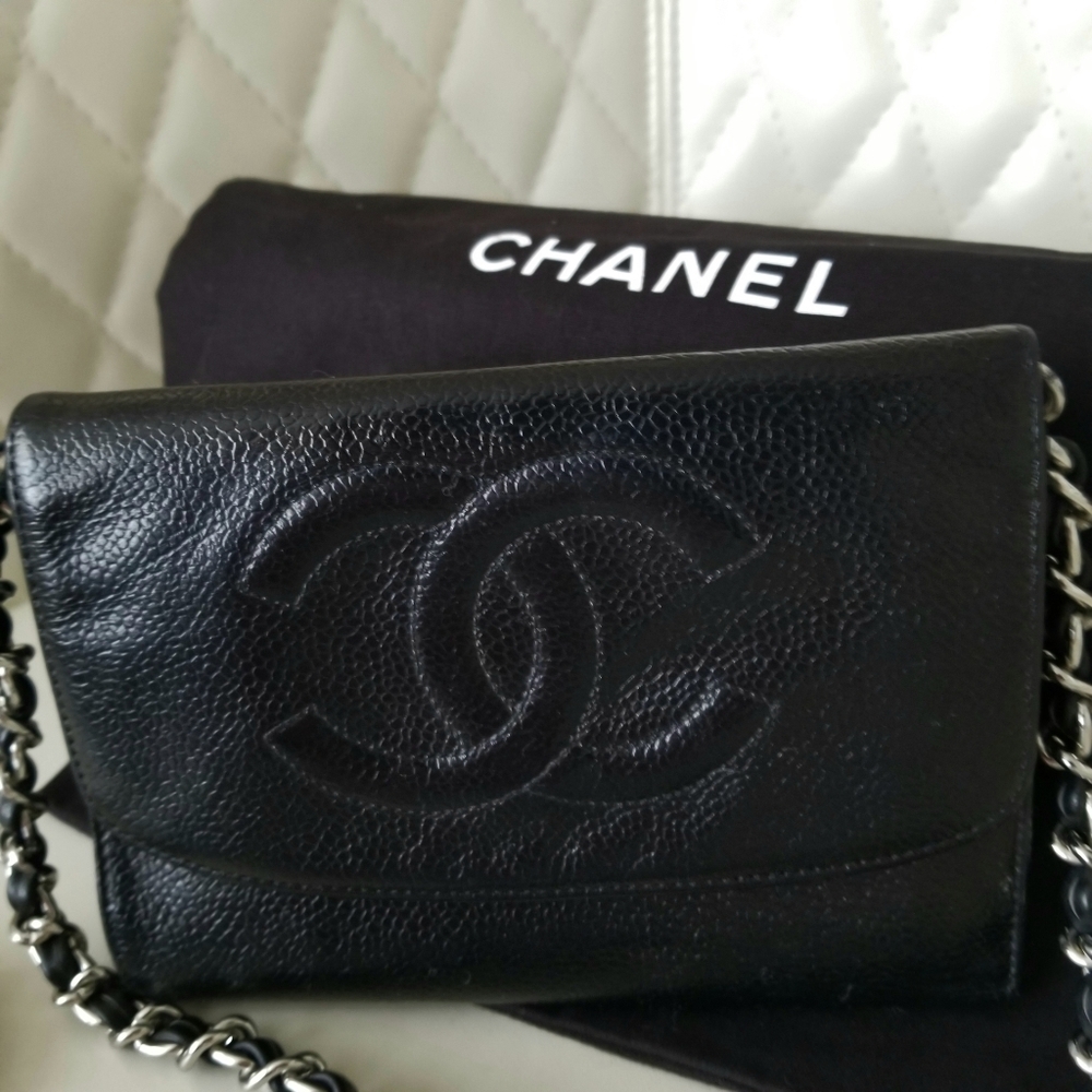 Chanel Vintsge WOC